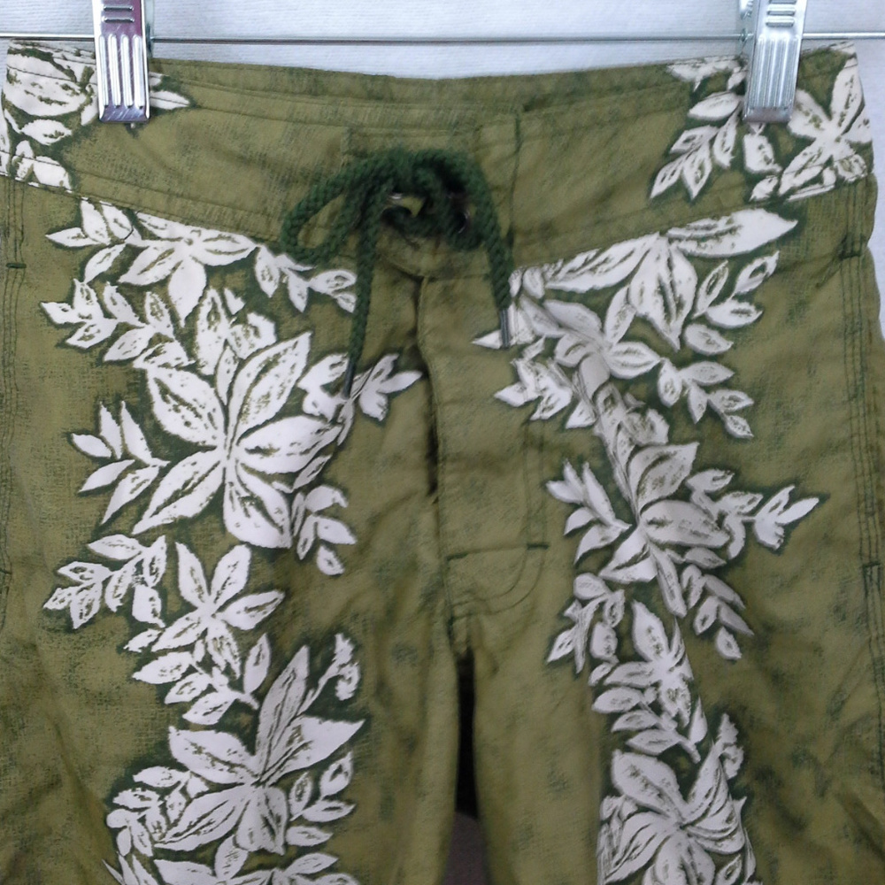 Old Navy boys board shorts 8 Green white Aloha - Picture 4 of 6